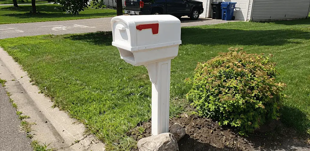 Mailbox installation for a residential curbside mailbox in Rochester, NY